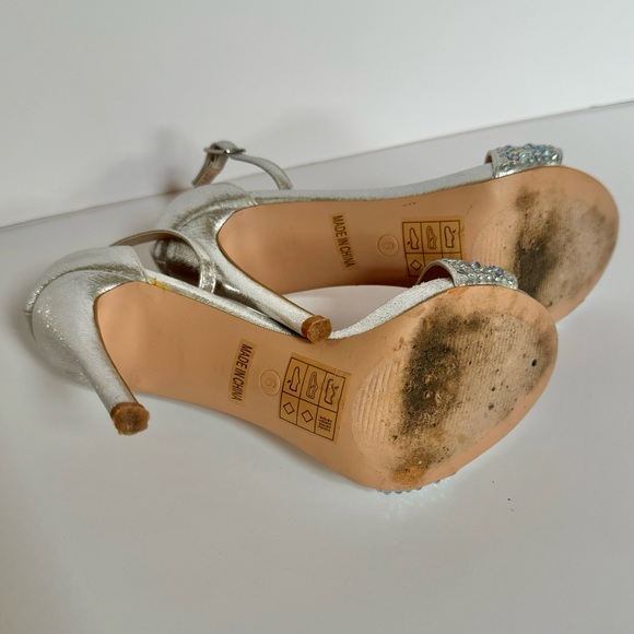 Silver heels with ankle strap and bling - Picture 5 of 7